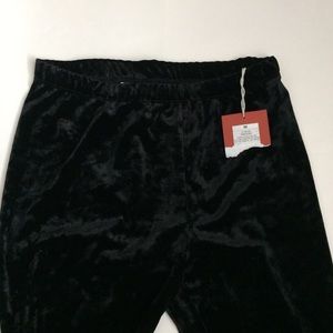 ✨NWT✨Mossimo Velvet Leggings